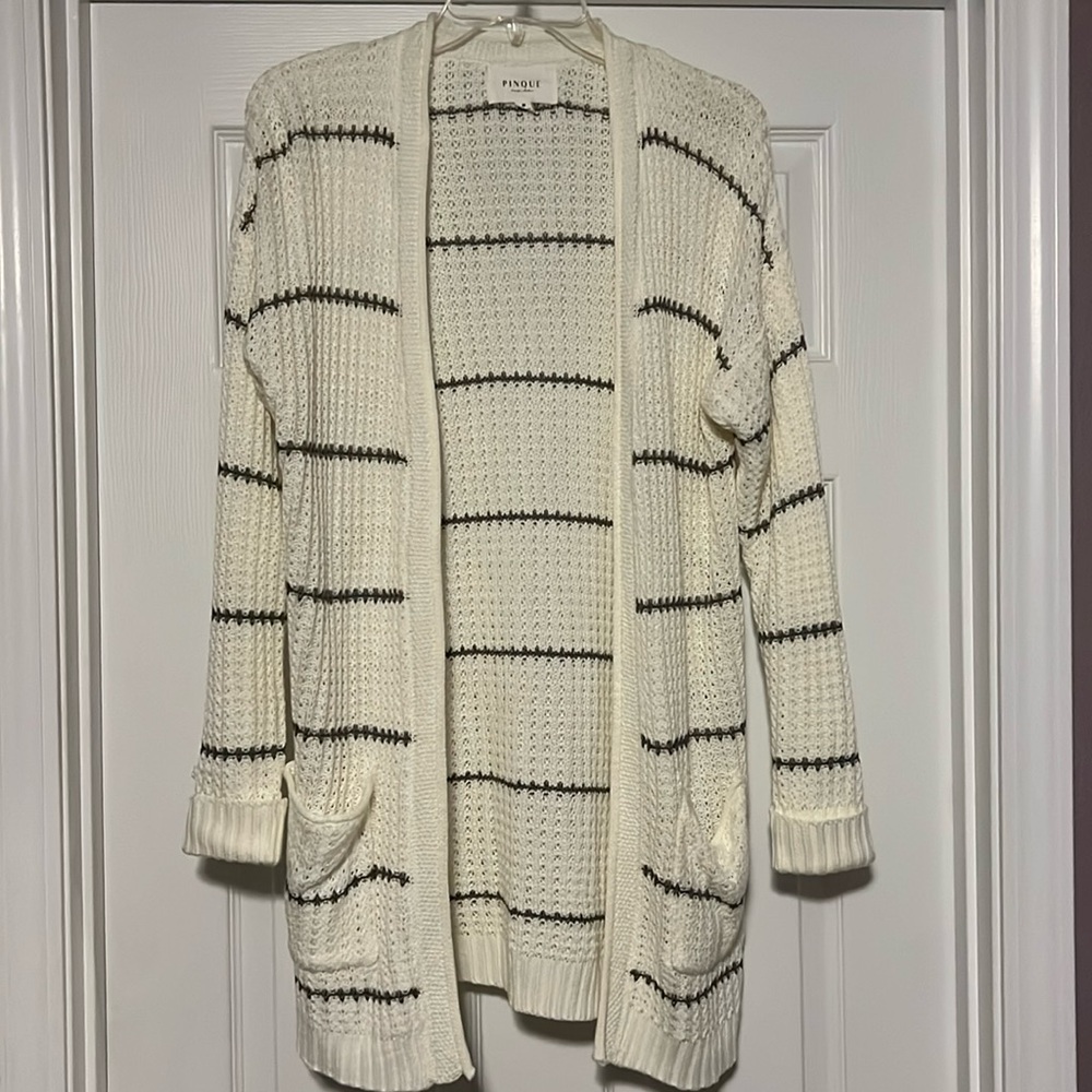 PINQUE NWOT White Cardigan